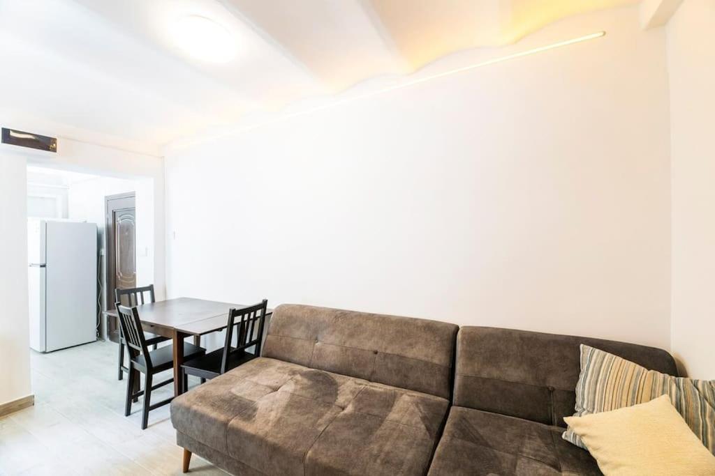 Beautiful 2Br House W/Ac 400Meters Taksim Square Leilighet Istanbul Eksteriør bilde
